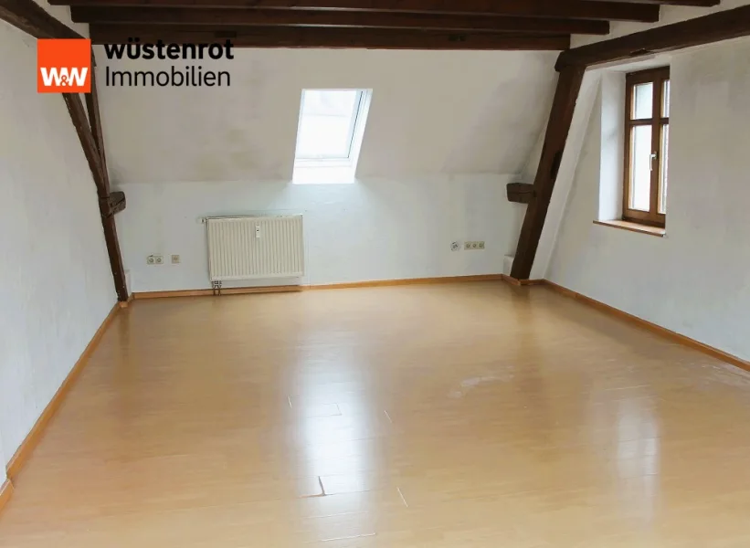 2. Wohnzimmer - Wohnung kaufen in Bad Säckingen - Endlich in die eigene Wohnung! 3-Zimmer-Wohnung im Zentrum von Bad Säckingen