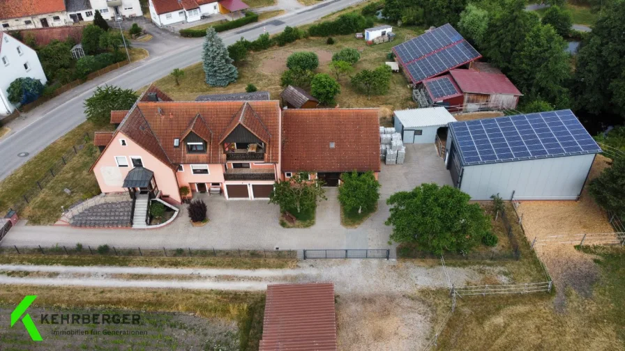  - Haus kaufen in Herrieden - Vielseitigkeit auf einem Blick: Wohnhaus, Halle und Lagerfläche - Ein Eldorado für Handwerksbetriebe