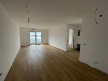 Wohnen-Essen-Kochen - Wohnung kaufen in Burgoberbach - 2-Zimmer-Wohnung mit Westbalkon und Weitblick im obersten Geschoss