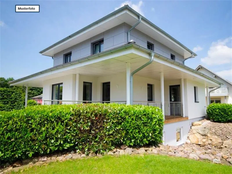 attraktives_EFH_Musterfoto - Haus kaufen in Bopfingen - Einfamilienhaus in 73441 Bopfingen, Karksteinstr.