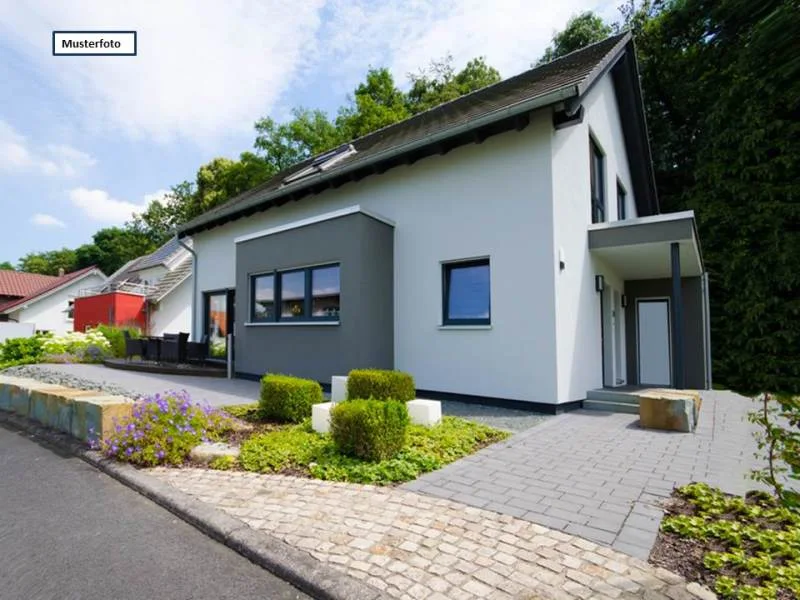 gepflegtes_Einfamilienhaus_2_Musterfoto - Haus kaufen in Wallenfels - Einfamilienhaus in 96346 Wallenfels, Auenstr.