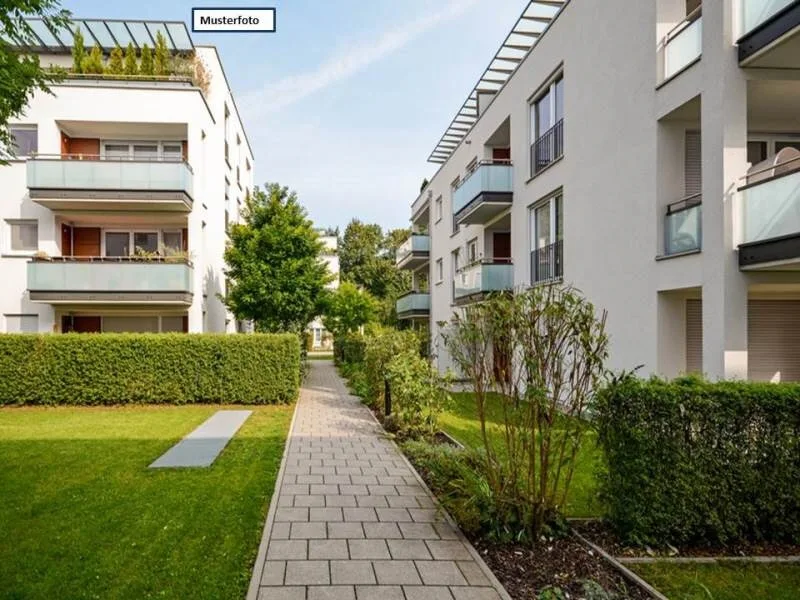 schönes_Mehrfamilienhaus_3_Musterfoto - Haus kaufen in Hüffler - Mehrfamilienhaus in 66909 Hüffler, Alte Str.