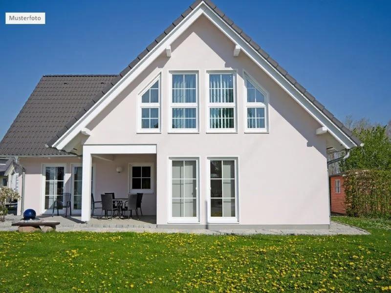 individuelles_Einfamilienhaus_1_Musterfoto - Haus kaufen in Neustadt - Zweifamilienhaus in 31535 Neustadt, Eismannsberg