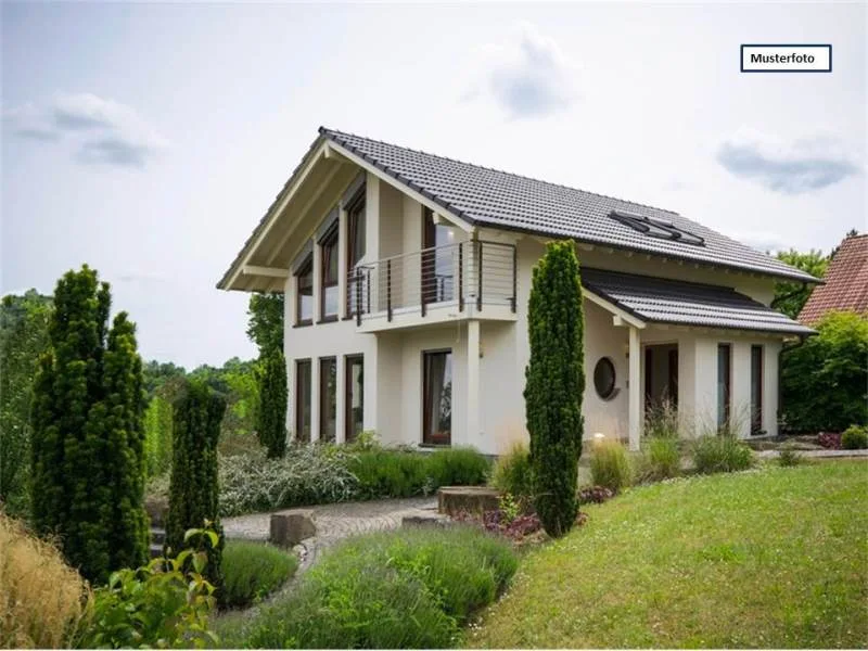 geschmackvolle_ETW - Haus kaufen in Brunsbüttel - Einfamilienhaus in 25541 Brunsbüttel, Am Belmermoor