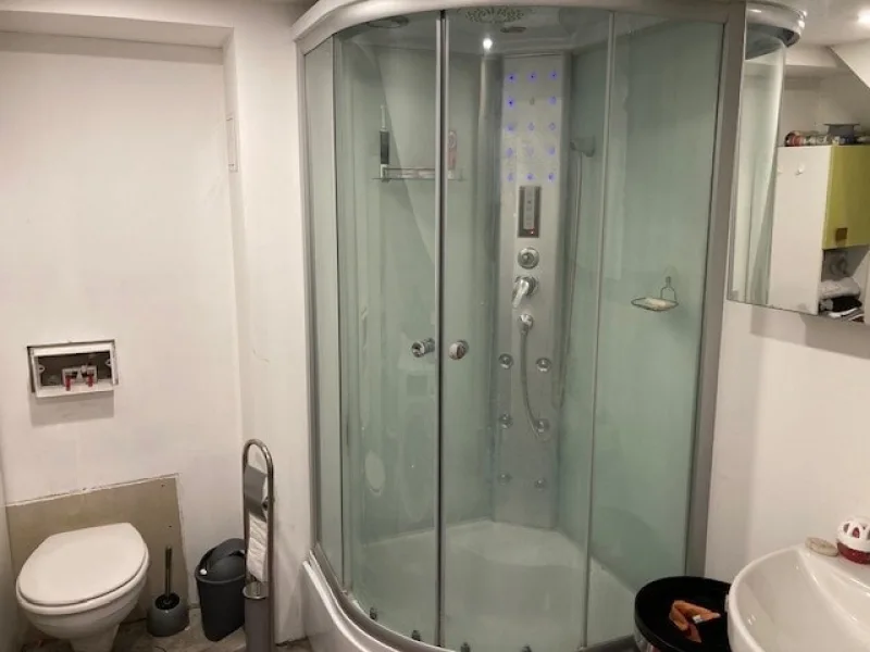 Badezimmer EG