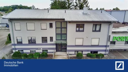 Hausansicht - Haus kaufen in Magstadt - Sehr gepflegtes Mehrfamilienhaus - Ideal für Kapitalanleger!