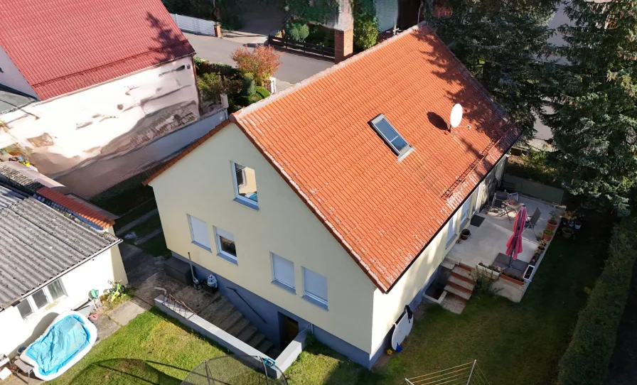 Haus mit Terrasse und Garage - Haus kaufen in Döbern / Eichwege - Einfamilienhaus in familienfreundlicher Wohnlage in Döbern/Eichwege