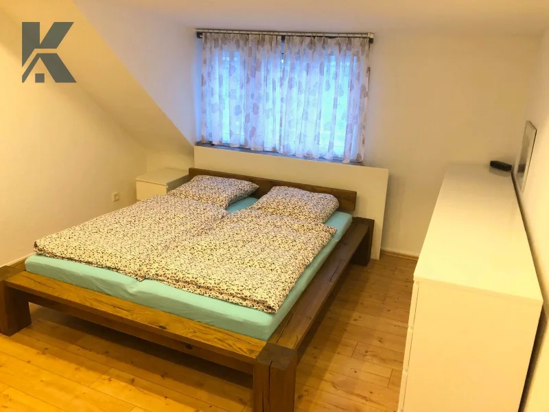 Schlafzimmer DG